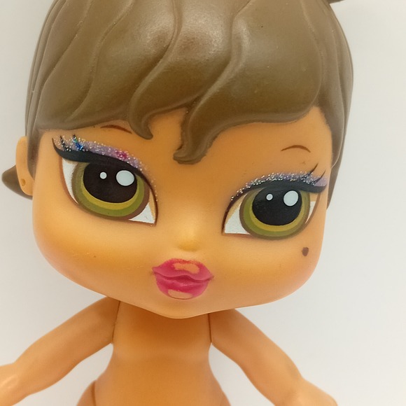 2005 Y2K Vintage Bratz Babyz‎ Holiday Yasmin Glitter Nude Doll Kidcore Toys READ - Picture 13 of 14